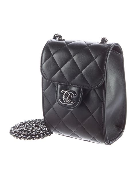 crossbody chanel purse